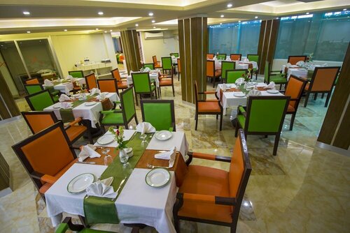 Hotel Gulshan Lake View, Забронировать Отель Отели Дакки с завтраком, рядом с Southeast University, Завтраки