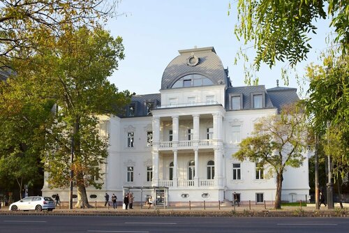 Mirage Medic Hotel, Забронировать Отель СПА-отели Будапешта, рядом с Хёшёк тере, SPA-услуги