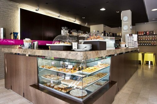 Zara Rooms & Suites, Rezervați Bed and Breakfast Suzzara 