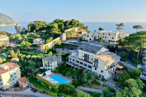 Hotel Villa Edera, Book Hotel Camaiore Versilia
