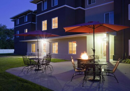 GrandStay Residential Suites Hotel - Eau Claire, Забронировать Отель О-Клэр Висконсин