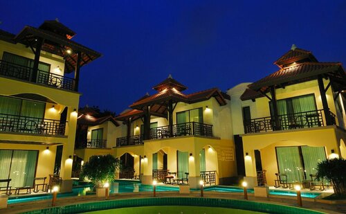 Long Beach Luxury Villas, Забронировать Отель Центральная Паттайя Паттайя