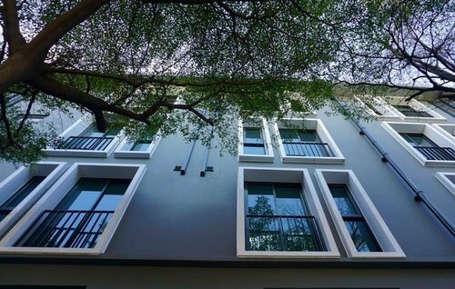 BB House Khlong Tan บีบีเฮ้าส์ คลองตัน, Забронировать Отель Отели Провинции Бангкока 3 звезды, 3*
