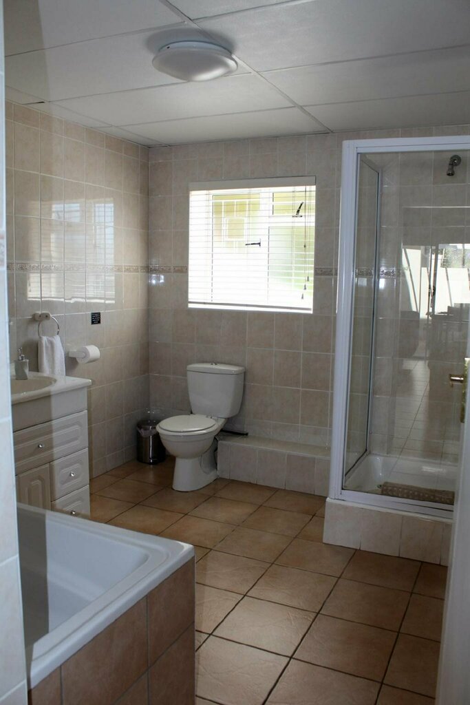 Sunnyside Suites
