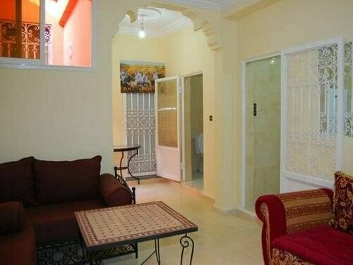 Appartements Ziad Guéliz, Забронировать Вилла Отели в центре Гелиз, в центре, Завтраки, Парковка
