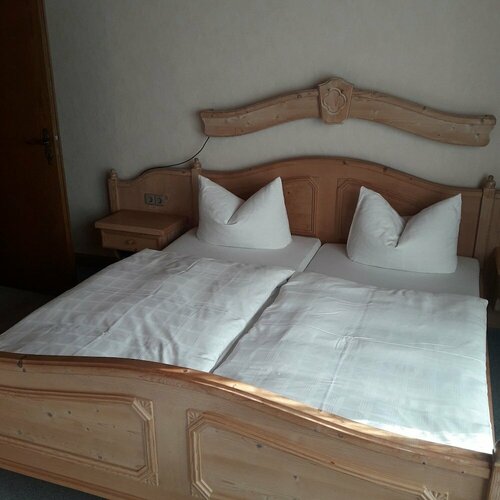 Landhotel Jägerhof, Reservar Hotel Bischofsgruen Fichtel Mountains