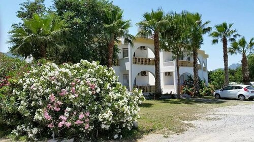 Paradise Holiday Bungalows, Rezerwuj Apartamentowiec hotelowy Aparthotele w Northern Cyprus, Apartamentowiec hotelowy
