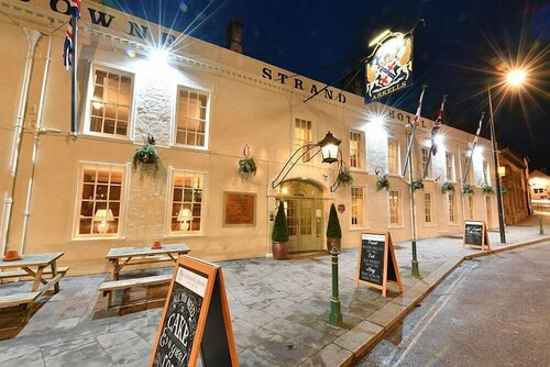 Lansdowne Strand, Buchen Sie Hotel Calne Wiltshire