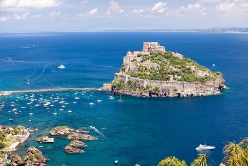 Hotel Casa Celestino, Book Hotel Sant Angelo Ischia