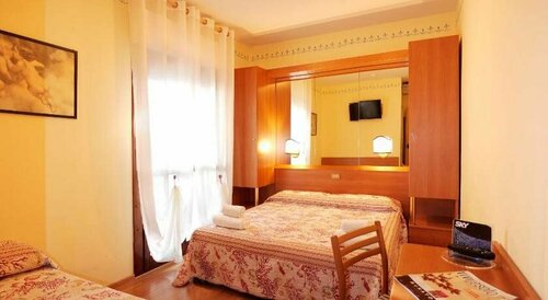 Hotel Germania, Забронировать Отель Отели Лидо ди Езоло 3 звезды, 3*