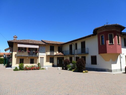 La Cascina Di Villa Due, Buchen Sie Villa Narzole Langhe