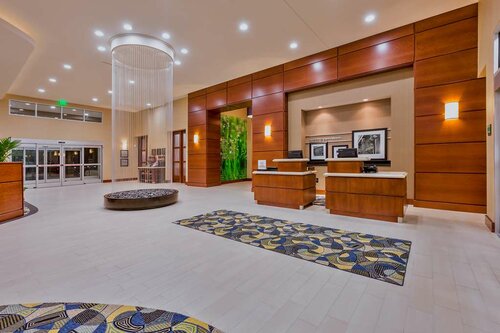 Hampton Inn & Suites Owensboro Downtown Waterfront, 预订 酒店 欧文斯伯勒 肯塔基州