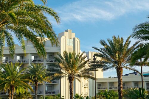 Hilton Orlando Buena Vista Palace - Disney Springs® Area, Book Ferieresort Hoteller i Kissimmee med pool, Swimmingpool