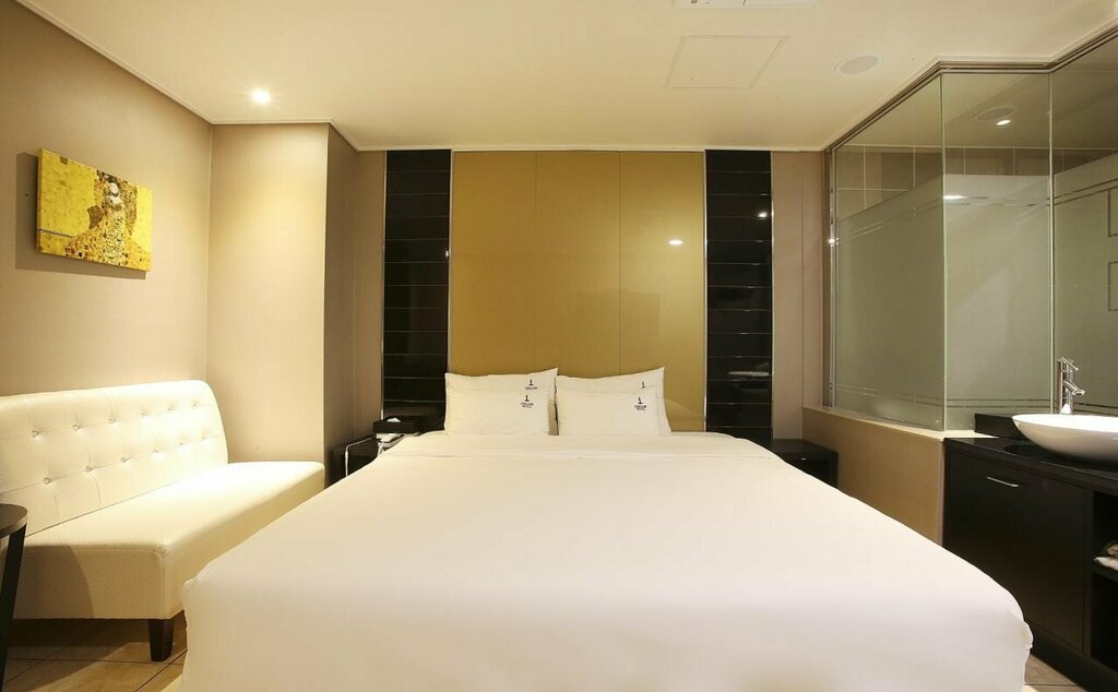 Oscar Hotel