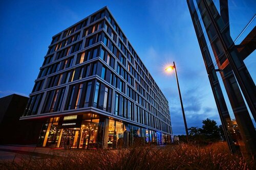 Steigenberger Hotel Bremen, Забронировать Отель Отели Бремена с питанием, Пансион