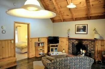 Country Charm - Swiss Cottages, Reserva ahora Hotel Hoteles SPA en Victoria, SPA