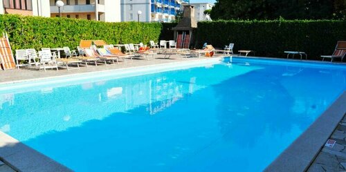 Hotel Quadrifoglio, Забронировать Отель Отели Комаккьо 3 звезды, 3*