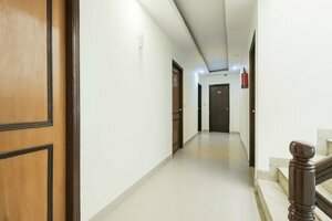 Oyo 44081 Hotel Royal Holidays