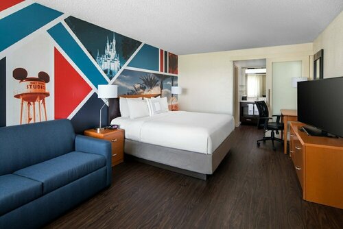 Fairfield by Marriott Anaheim Resort, Забронировать Курортный отель Анахайм Disneyland California, рядом с Диснейлэнд ЛА