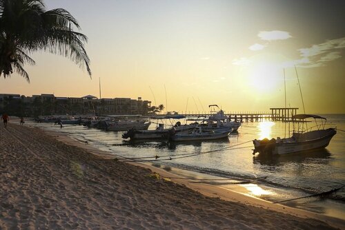 Playa Palms Beach Hotel, Забронировать Отель Отели Плая-дель-Кармен 4 звезды, 4*