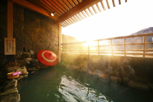 Ooedo Onsen Monogatari Kounkaku, Buchen Sie Hotel Osaki Miyagi