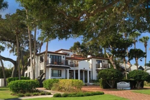 Black Dolphin Inn, Rezervasyon Bed and Breakfast New Smyrna Beach Daytona Beach Area