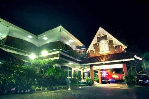Pondok Serrata Convention, Boutique & Tourist Hotel, Rezervovat Boutique Hotel Semarang hotely s bazénem, Bazén