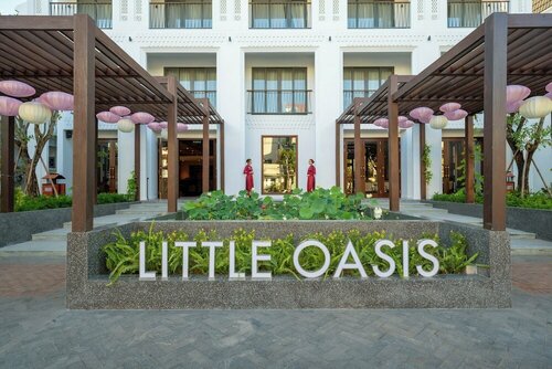 Little Oasis - An Eco Friendly Hotel & Spa, Забронировать Курортный отель Отели Torremolinos с бассейном, Бассейн