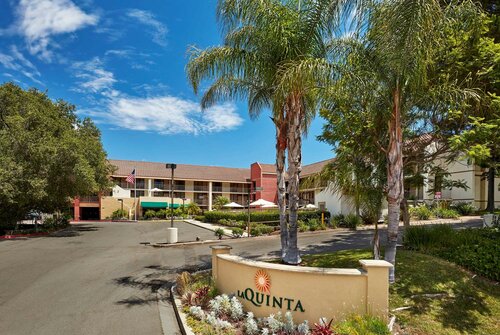 La Quinta by Wyndham Thousand Oaks-Newbury Park, Забронировать Отель Ньюбери-Парк Большой Лос-Анджелес