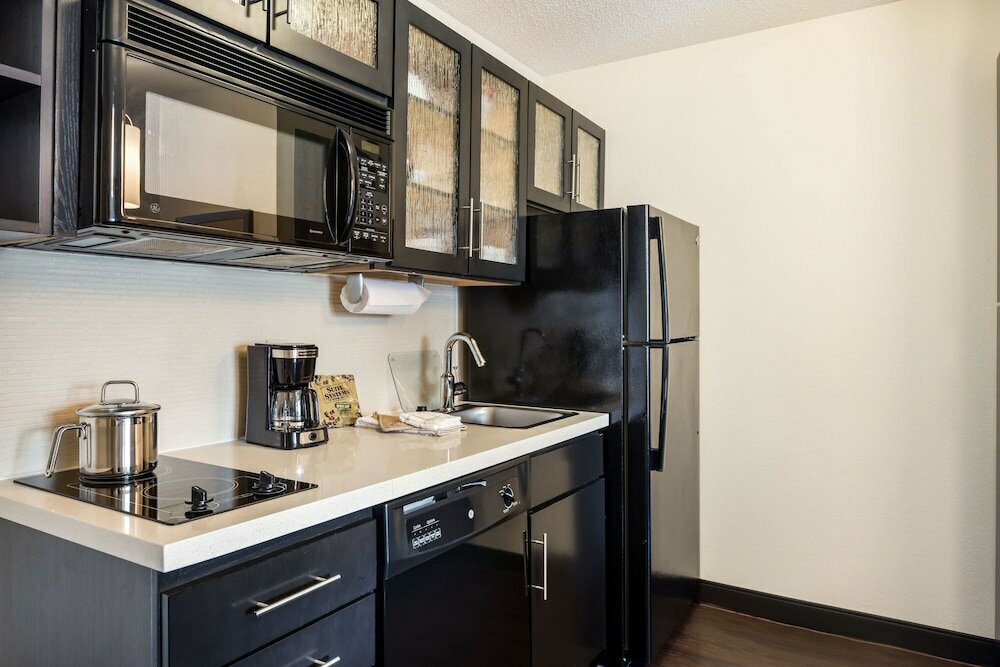 Sonesta Simply Suites Las Vegas Convention Center