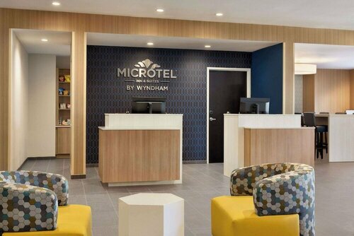 Microtel Inn & Suites by Wyndham Gambrills, Varaa Hotelli Hotellit Maryland pysäköinnillä, Pysäköinti