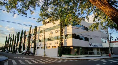 Realce Hotel, Забронировать Отель Отели Жау с парковкой, Парковка
