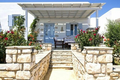 Agrabeli Mare Apartments, 予約 ゲストハウス Parosのプール付きホテル, プール