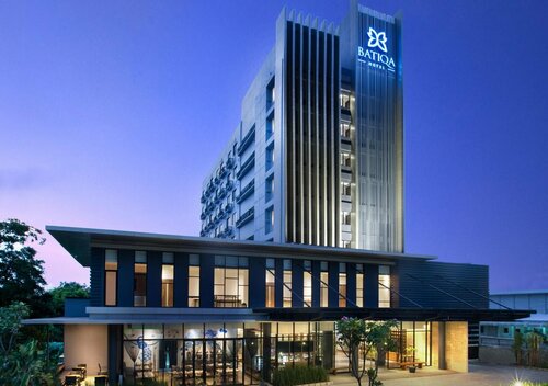 BATIQA Hotel Cirebon, Book Hotel North Cirebon West Java
