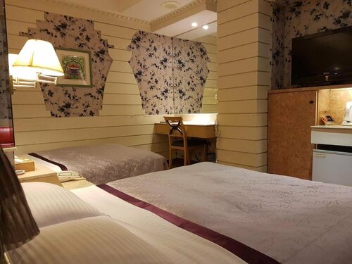Jen Mei Hotel, Rezerwuj Hotel Taybey Chiny