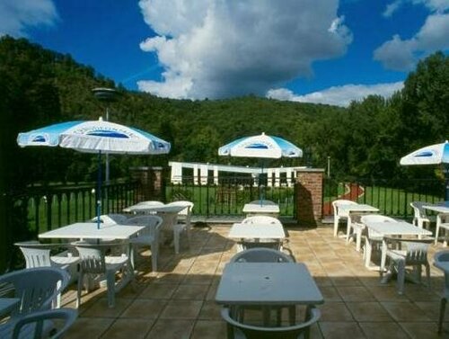 Hotel IL Castellino, Забронировать Отель Шофонтен Thermes et Coteaux