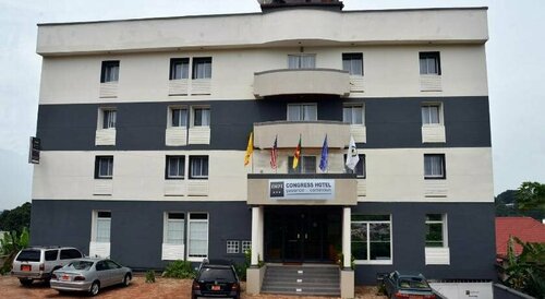 CONGRESS HOTEL Yaoundé, Book Hotel Hotels in Mfoundi with Parking, Parking