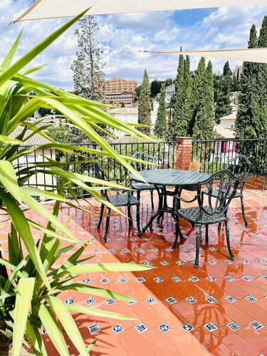 Pension Suecia, Забронировать Отель Гранада Granada Province