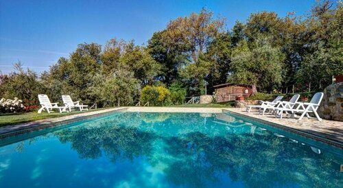 B&B Antiche Rime, Book Bed and Breakfast Hoteller i Chianti med pool, Swimmingpool