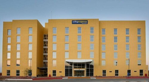 City Express by Marriott Apizaco, Забронировать Отель Отели Аписако с парковкой, Парковка