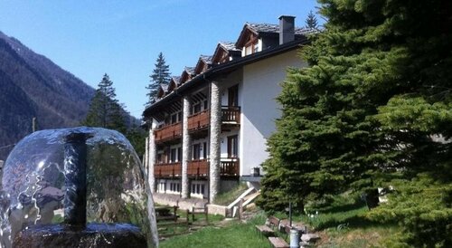 Casa Vacanze Souvenir, Reservar Hotel Usseaux Piemonte