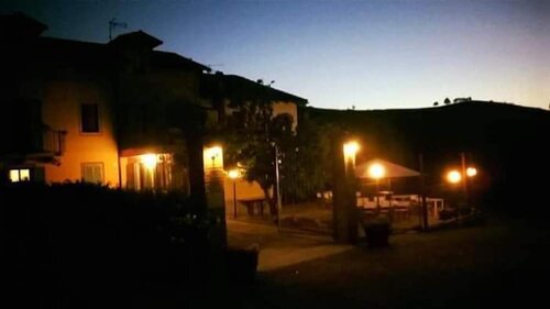 La Terrazza del Barbaresco, Prenota Bed & breakfast Hotel a Piemonte con parcheggio, Parcheggio