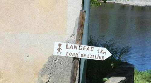 Hotel de lIle dAmour, Prenota Hotel Langeac Alta Loira