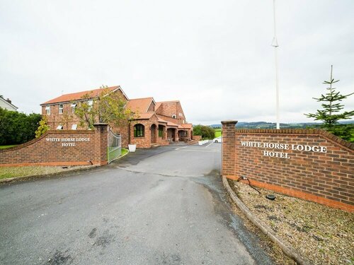 OYO White Horse Lodge Hotel, East Thirsk, Rezervați Hotel Hoteluri de 3 stele în Merseyside, 3*