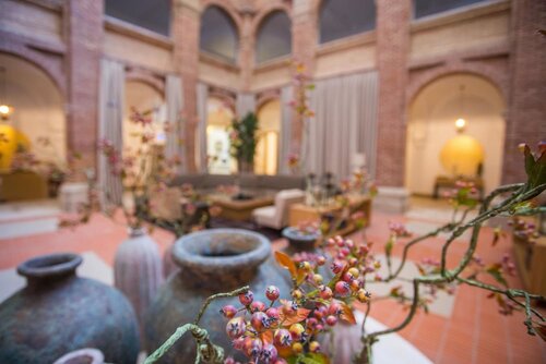 Parador de Lleida, Prenota Hotel Lleida Catalogna