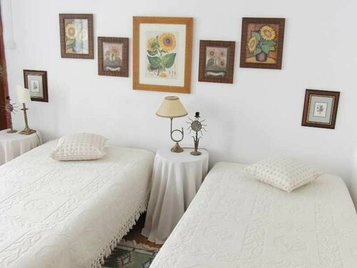 CasaDasColunas B&B, Забронировать Отель «постель и завтрак» Ниса Алентежу