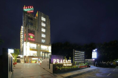 Hotel Pragati The Grand, Забронировать Отель Тальтедж Ахмадабад