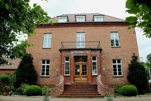 Gutshaus Gottin, Забронировать Гостевой дом Тессин 