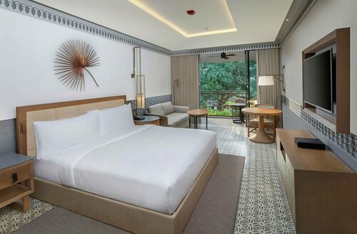DoubleTree by Hilton Goa-Panaji, Rezervovat Lázně / Resort 5hvězdičkové hotely v Goa, 5*