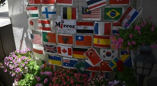 Hostel Mirror, Забронировать Хостел Отели Мостар с парковкой, Парковка